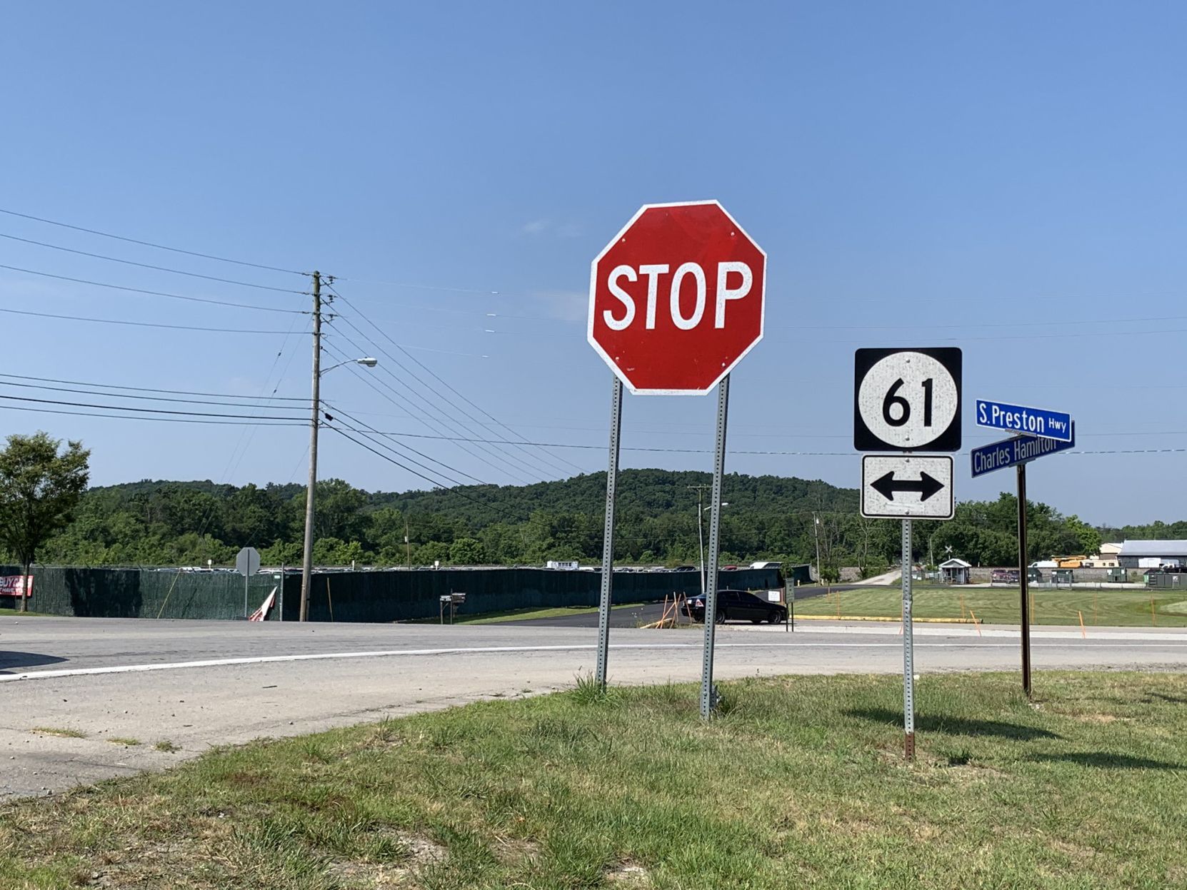 SCENE OF TRIPLE FATAL CRASH IN SHEPHERDSVILLE - PRESTON HIGHWAY 6-18-2020.jpg